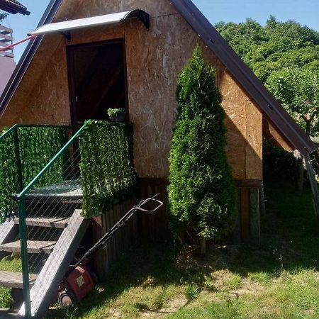 Alfa Appartement Kulen Vakuf Buitenkant foto
